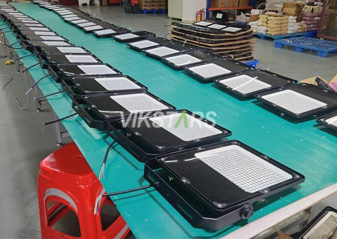 LED-Flodscheinwerfer von bester Qualität 50w 100w 150w 200w 250w 300w Für Fußballfeld-Tunnel 13