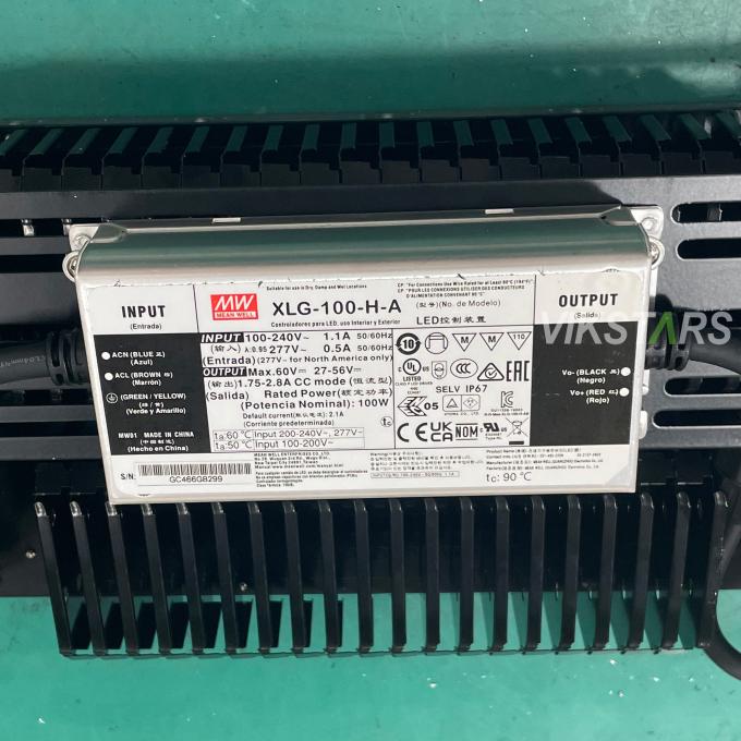 50W 100W 150W 200W 250W 300W Aluminium Flossen LED-Floodlampen IP65 Langlebigkeit Gute Qualität LED-Hochmastlampen 4