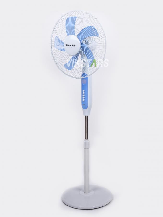 Hot-Selling 5-Klingen 16-Zoll wiederaufladbar Solar Standing Ventilator mit LED-Licht mit Panel und Batterie Stand Boden Solar Ventilator 20