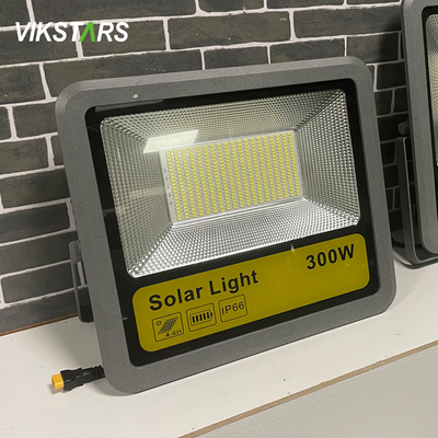 Großhandelspreis 200W 300W Led Solarflutlampe mit Druckguss Aluminium für Gartenparkplatz Außen Led Flutlampe